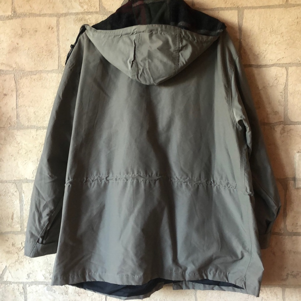 Woolrich Jacket - Picture 10 of 15